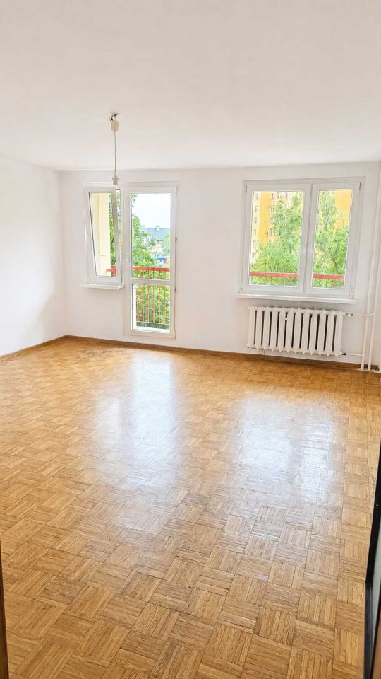 Mieszkanie 3-pokojowe Wrocław Krzyki, ul. Orzechowa. Zdjęcie 1