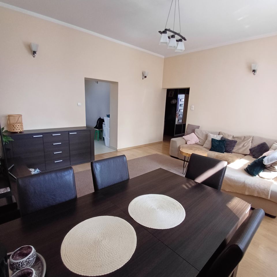 Mieszkanie 3-pokojowe Wejsuny. Zdjęcie 4