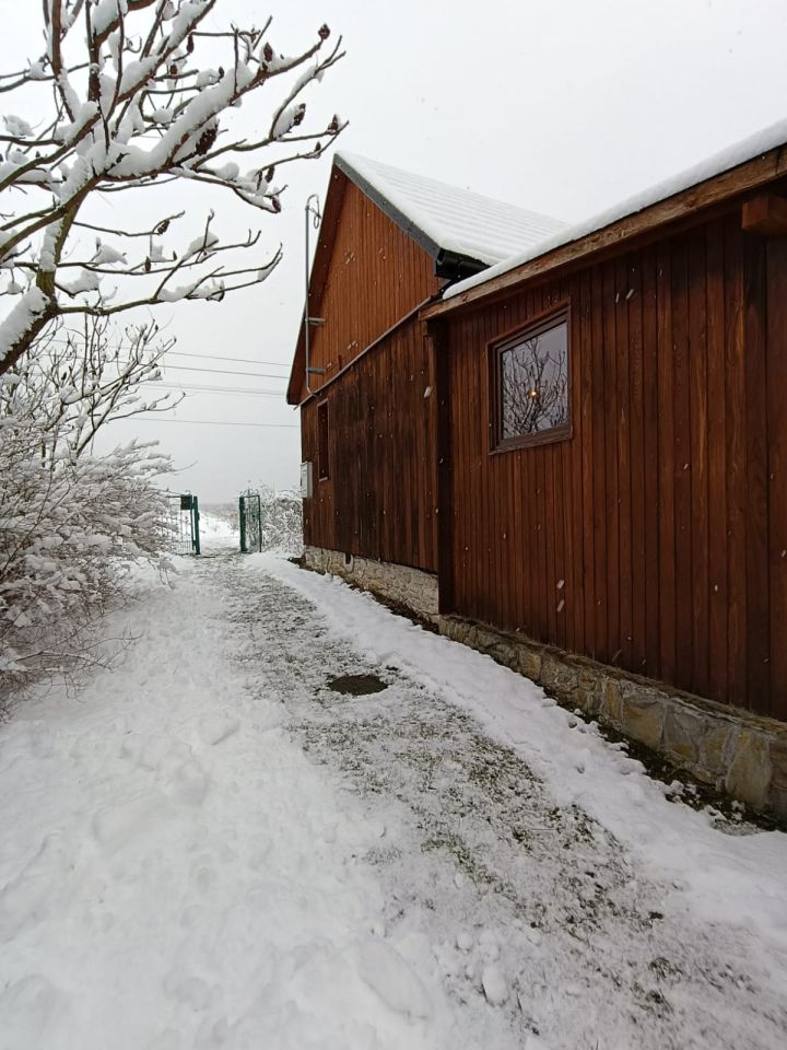 dom wolnostojący, 2 pokoje Czechów. Zdjęcie 15