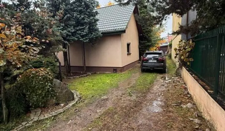 dom wolnostojący, 4 pokoje Zgierz