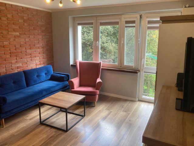 Mieszkanie 2-pokojowe Kraków Bieńczyce, os. Jagiellońskie. Zdjęcie 1