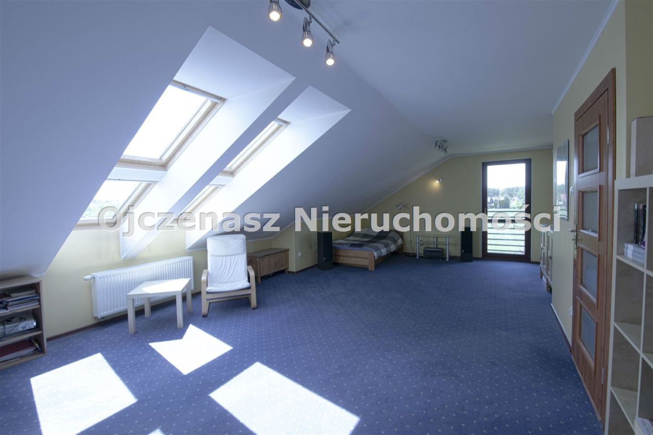 dom wolnostojący, 7 pokoi Niemcz. Zdjęcie 7