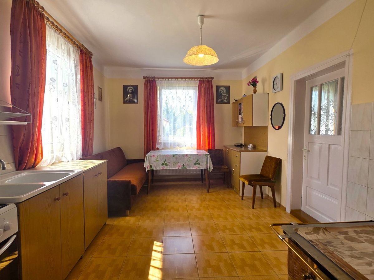 dom wolnostojący, 2 pokoje Niebieszczany. Zdjęcie 9