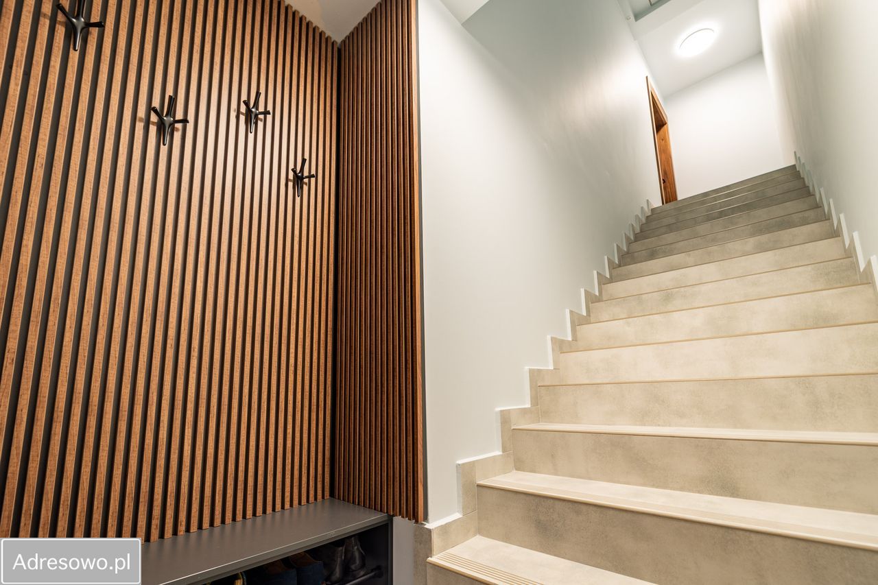 Mieszkanie 4-pokojowe Jaworze, ul. Cyprysowa. Zdjęcie 3