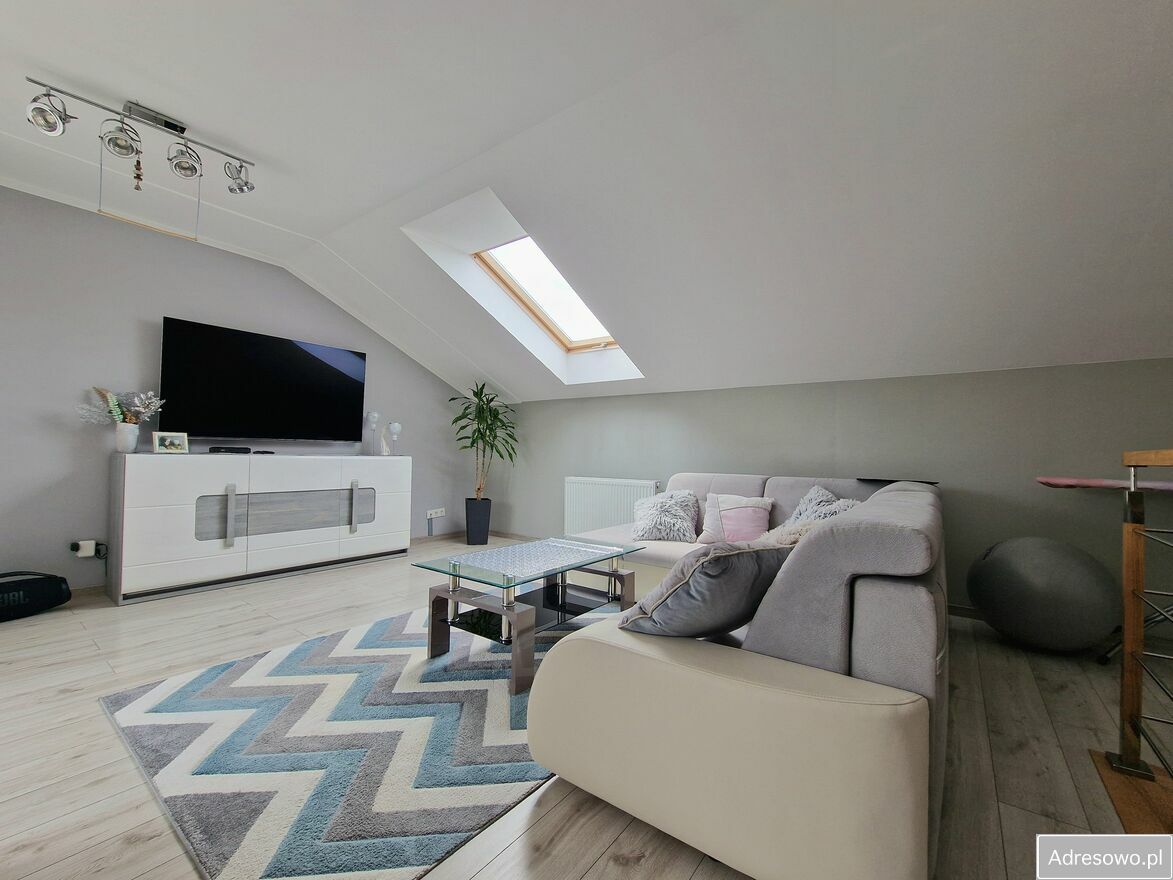 dom szeregowy, 5 pokoi Świętochłowice Chropaczów, ul. Węglowa. Zdjęcie 9