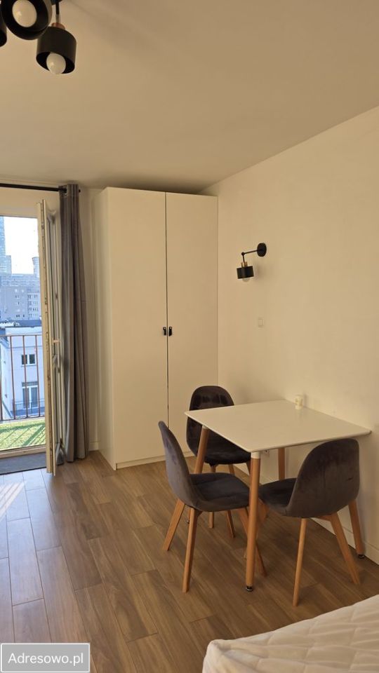 Mieszkanie 1-pokojowe Warszawa Śródmieście, pl. Jana Henryka Dąbrowskiego. Zdjęcie 17