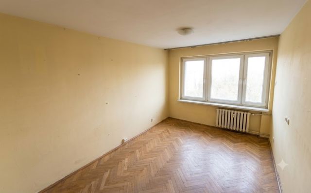 Mieszkanie 3-pokojowe Poznań Winogrady, os. Przyjaźni. Zdjęcie 1