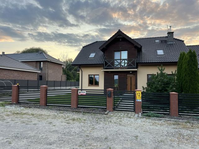 dom wolnostojący Nowa Wieś Malborska, ul. Fińska. Zdjęcie 1