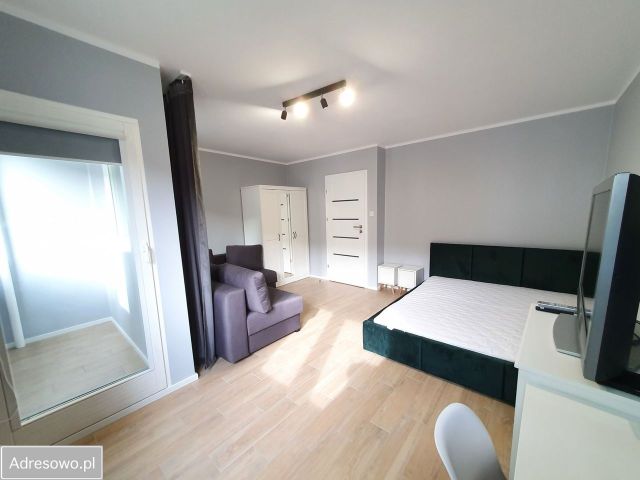 Mieszkanie 3-pokojowe Wrocław Krzyki, ul. Gliniana. Zdjęcie 1