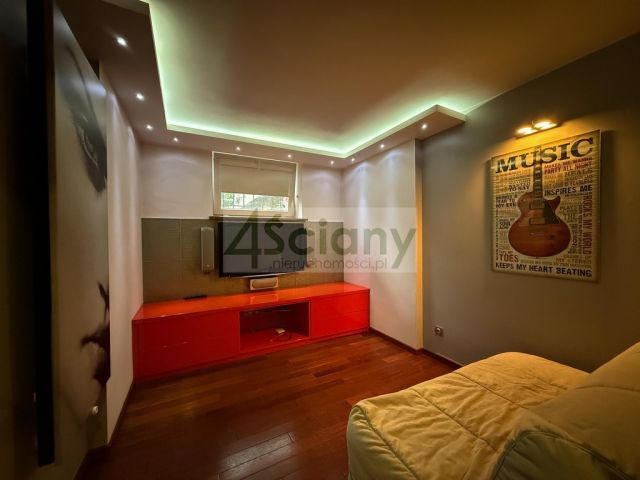 dom szeregowy, 5 pokoi Warszawa Stegny, ul. Macedońska. Zdjęcie 17