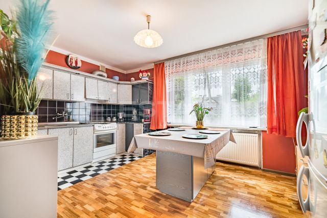 dom wolnostojący, 9 pokoi Rzeszów, ul. Ignacego Paderewskiego. Zdjęcie 12