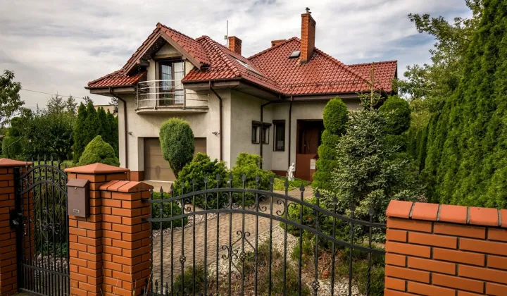 dom wolnostojący, 6 pokoi Rypin, ul. Żytnia