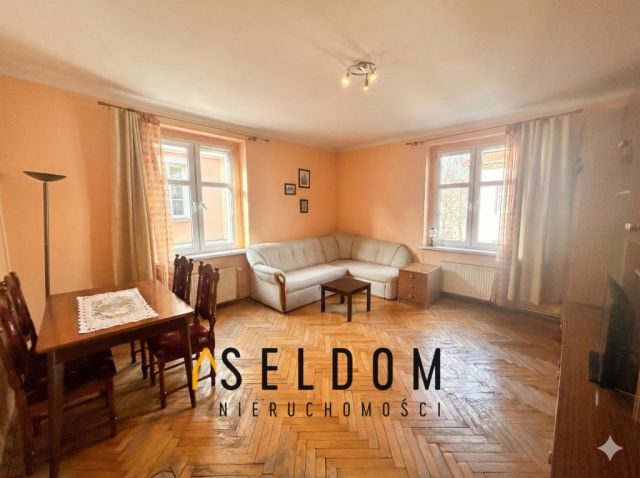 Mieszkanie 1-pokojowe Opole, ul. św. Wojciecha. Zdjęcie 1