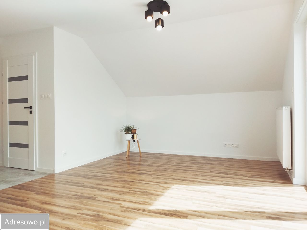 Mieszkanie 3-pokojowe Cerekwica. Zdjęcie 8