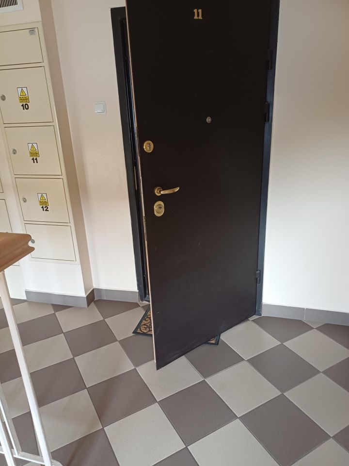 Mieszkanie 3-pokojowe Nowy Dwór Mazowiecki Centrum, ul. Ignacego Daszyńskiego. Zdjęcie 3