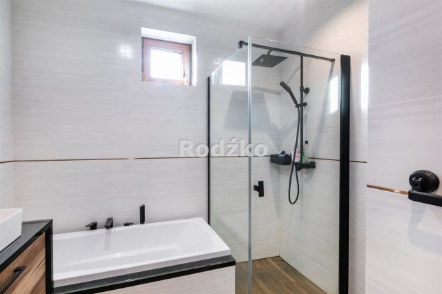 dom wolnostojący, 4 pokoje Rzywno. Zdjęcie 15