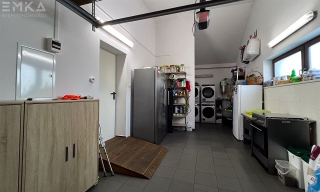 dom wolnostojący, 4 pokoje Podole. Zdjęcie 17