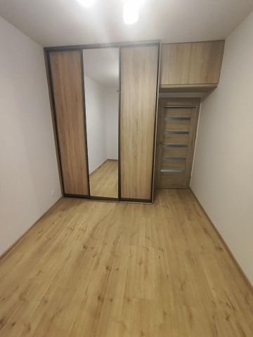 Mieszkanie 3-pokojowe Warszawa Skorosze, ul. Obrońców Helu. Zdjęcie 12