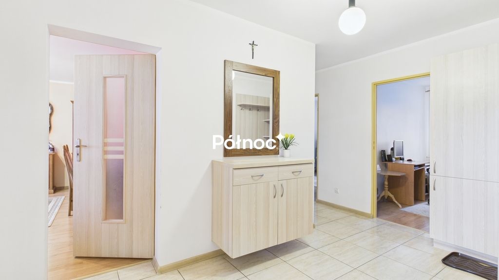 Mieszkanie 4-pokojowe Łomża, ul. Przykoszarowa. Zdjęcie 3
