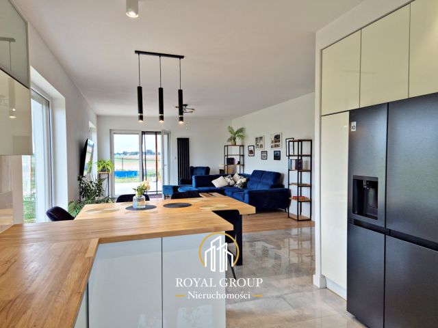 dom wolnostojący, 4 pokoje Moszenki. Zdjęcie 8