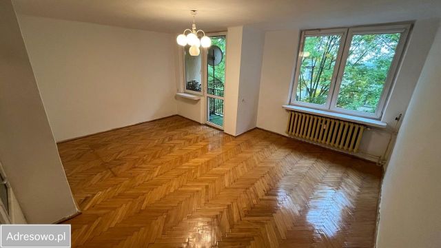 Mieszkanie 2-pokojowe Starachowice, ul. Ludwika Waryńskiego. Zdjęcie 1