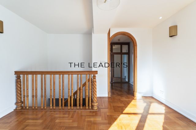 dom wolnostojący, 5 pokoi Warszawa Praga-Południe. Zdjęcie 14