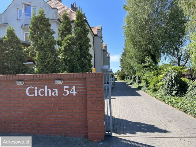 Mieszkanie 4-pokojowe Ostrów Wielkopolski, ul. Cicha. Zdjęcie 1