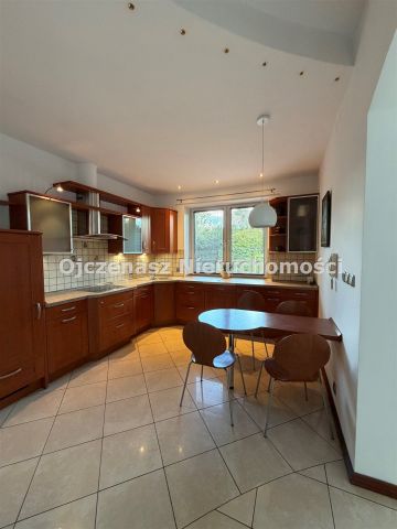 dom wolnostojący, 6 pokoi Osielsko, ul. Narcyzowa. Zdjęcie 2