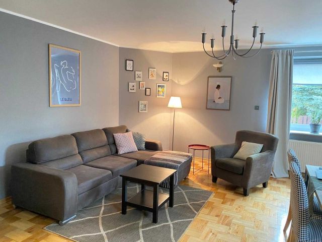 Mieszkanie 4-pokojowe Mysiadło, ul. Krótka. Zdjęcie 1