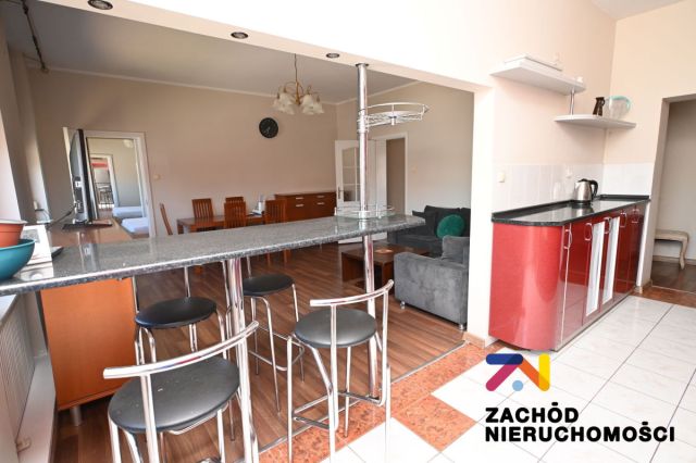 Mieszkanie 3-pokojowe Zielona Góra Centrum, ul. Jedności. Zdjęcie 4