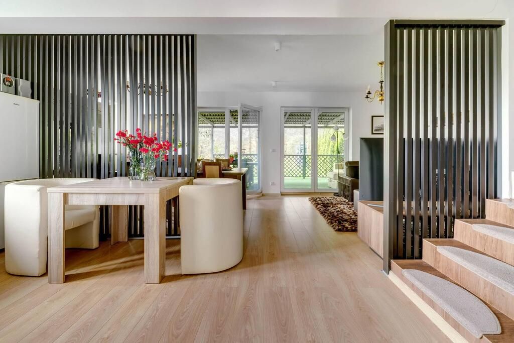 bliźniak, 5 pokoi Wólka Dworska. Zdjęcie 11