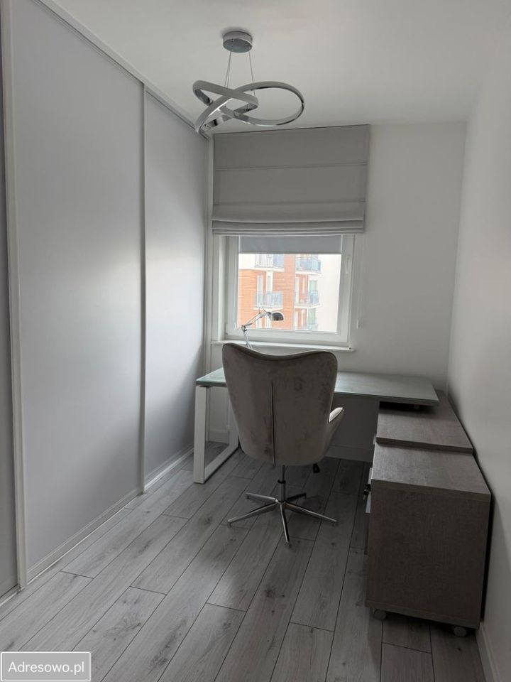 Mieszkanie 4-pokojowe Płock, ul. gen. Władysława Sikorskiego. Zdjęcie 15