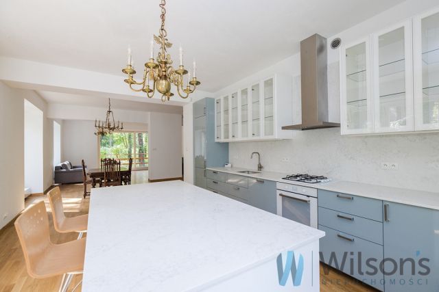 dom wolnostojący, 11 pokoi Podkowa Leśna, ul. Bukowa. Zdjęcie 4