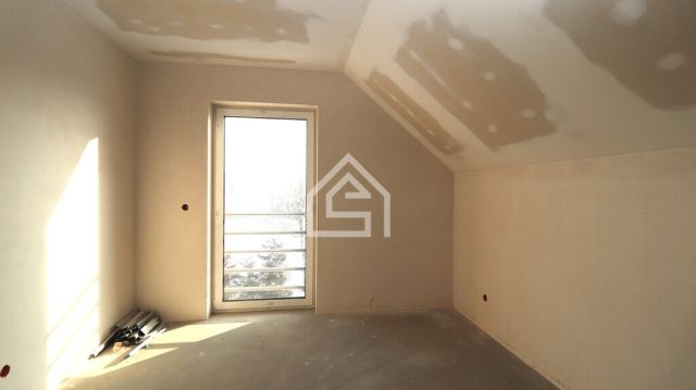 dom wolnostojący, 5 pokoi Kłaj. Zdjęcie 11