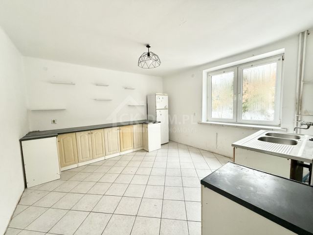 dom wolnostojący, 7 pokoi Lesica Bławatków. Zdjęcie 12