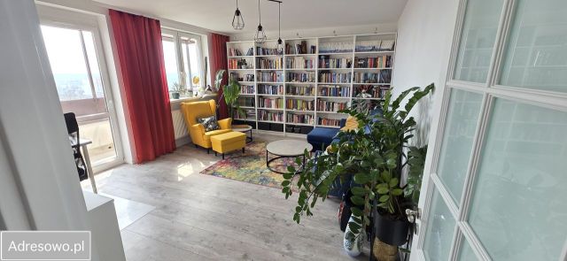 Mieszkanie 2-pokojowe Tychy Centrum, ul. Henryka Dąbrowskiego. Zdjęcie 1