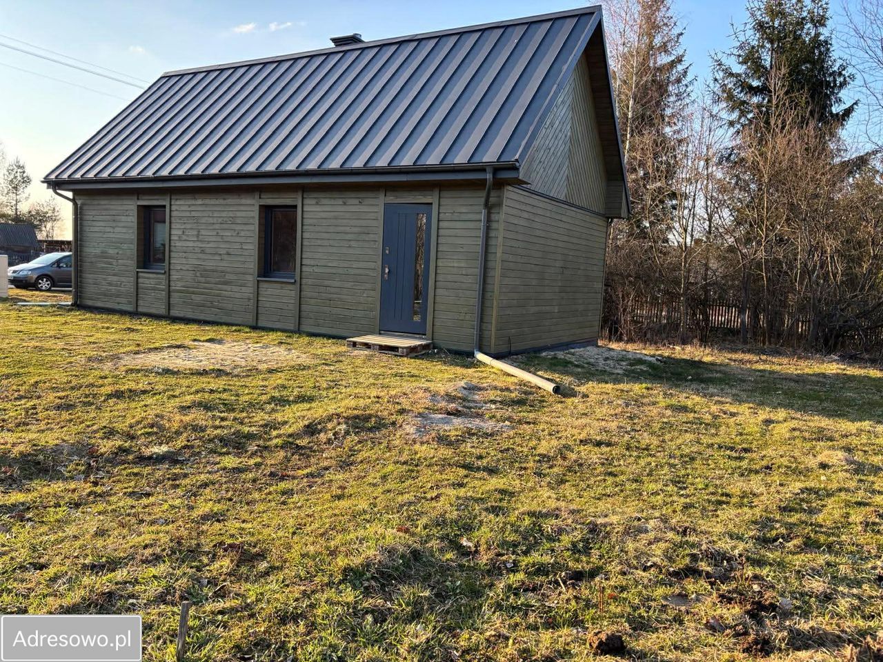 dom wolnostojący, 2 pokoje Paruchy. Zdjęcie 1