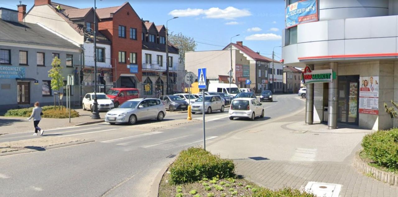 Nieruchomość komercyjna Radzymin Centrum, ul. Stary Rynek. Zdjęcie 2