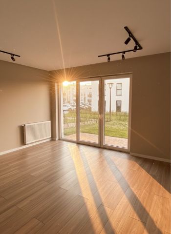 Mieszkanie 3-pokojowe Podwarpie Zawarpie. Zdjęcie 1