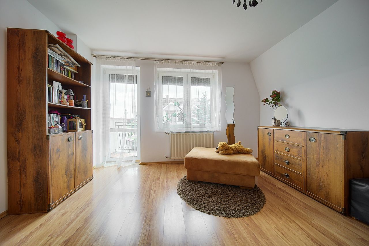 dom wolnostojący, 8 pokoi Serby, ul. Żytnia. Zdjęcie 20