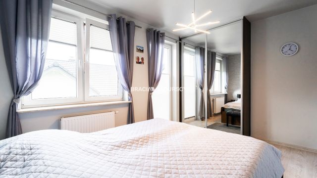 Mieszkanie 4-pokojowe Tomaszowice, ul. Kolberga. Zdjęcie 11