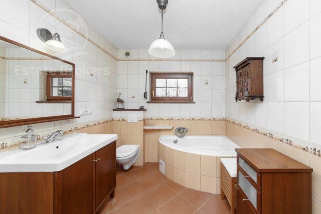 dom wolnostojący, 6 pokoi Trzebnica, ul. Oleśnicka. Zdjęcie 11