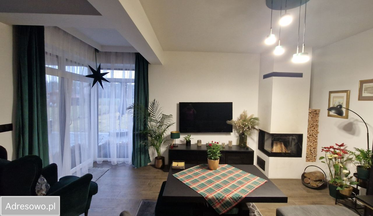 bliźniak, 4 pokoje Jachranka. Zdjęcie 2