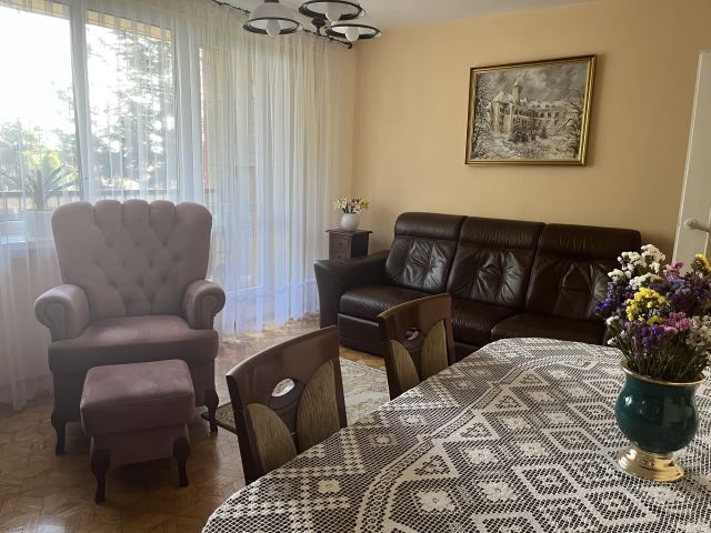 Mieszkanie 5-pokojowe Zbroszki. Zdjęcie 1