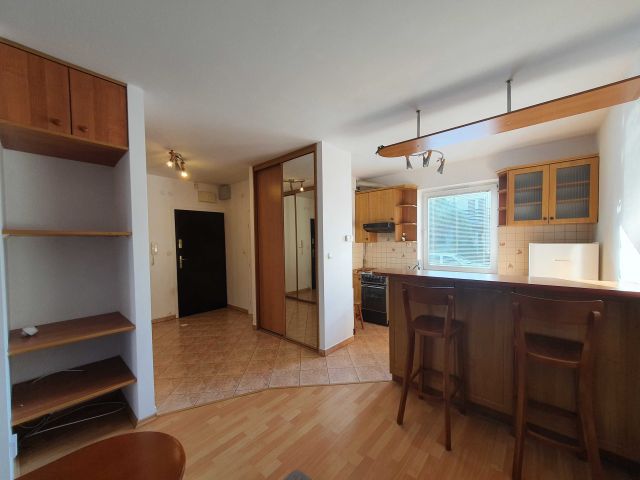 Mieszkanie 2-pokojowe Józefosław, ul. Dzikiej Róży. Zdjęcie 1