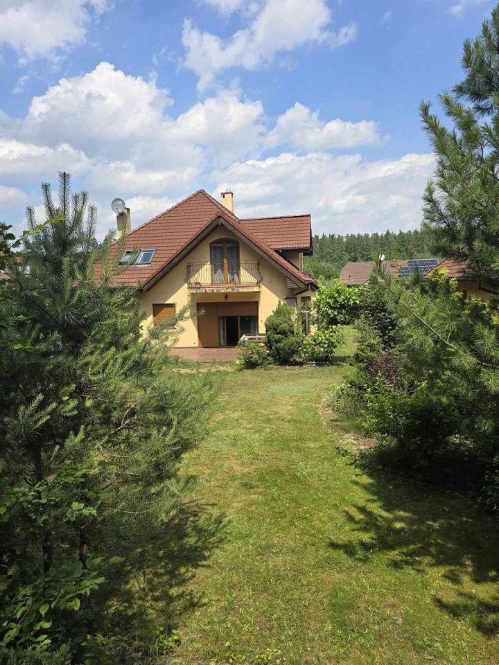 dom wolnostojący, 5 pokoi Kochlice, ul. Dębowa