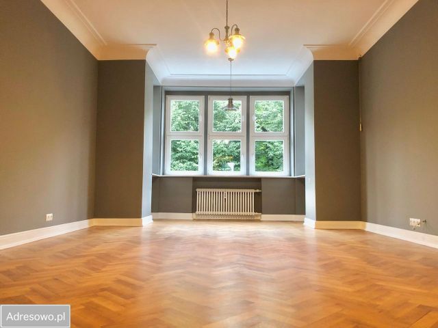 Mieszkanie 5-pokojowe Słupsk Centrum, al. Henryka Sienkiewicza. Zdjęcie 1