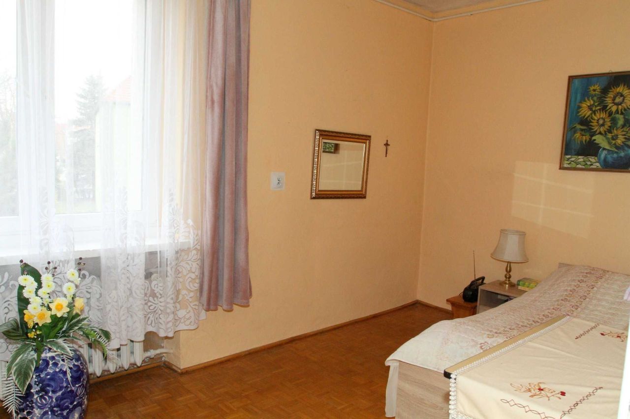 Mieszkanie 3-pokojowe Brzeg Dolny. Zdjęcie 8