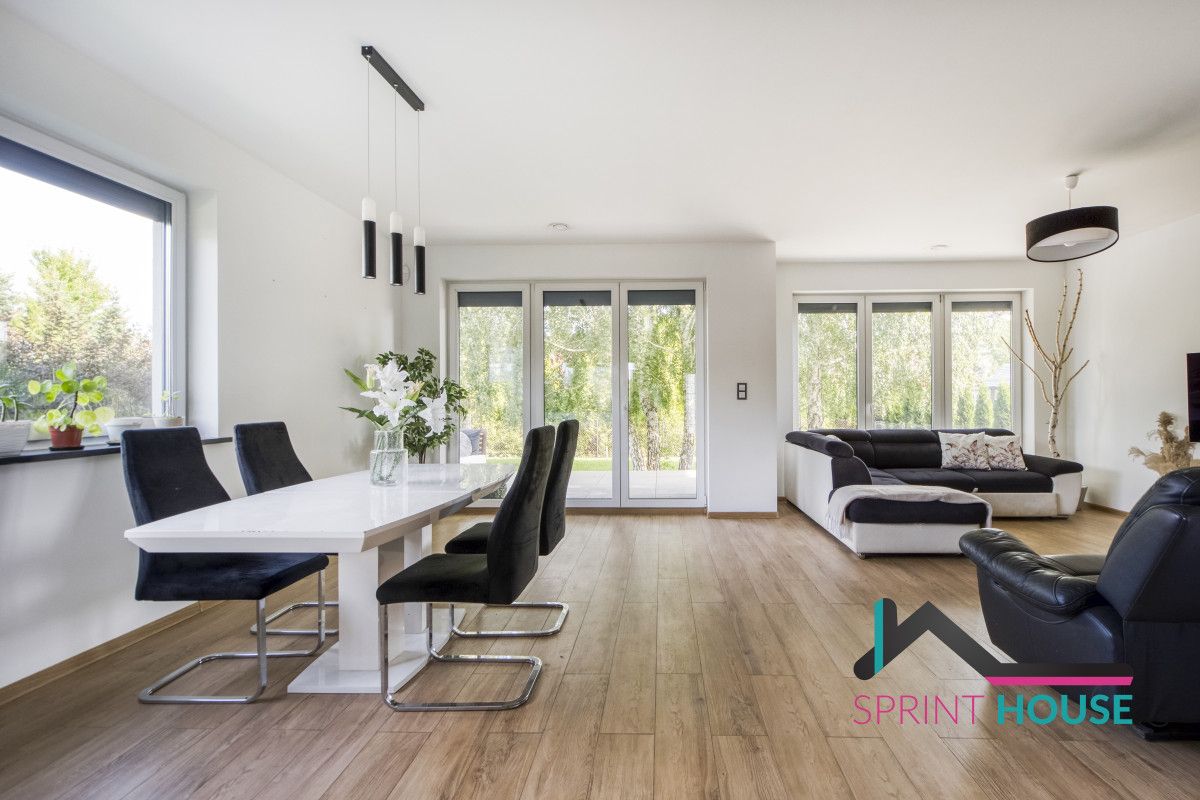 Mieszkanie 6-pokojowe Głosków, ul. Pustułki. Zdjęcie 11