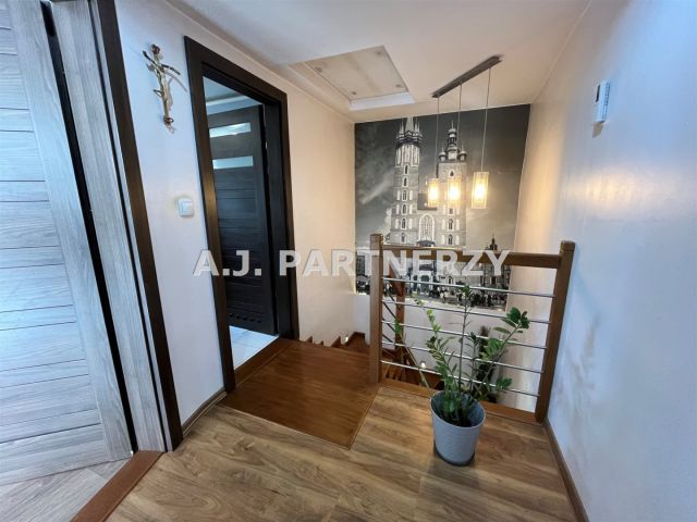 bliźniak, 4 pokoje Kraków. Zdjęcie 11